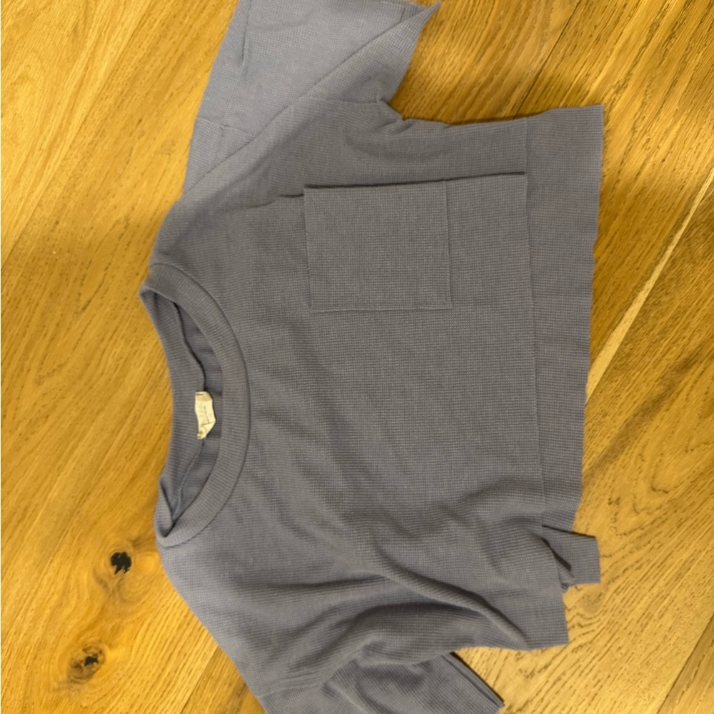 Light blue cropped shirt